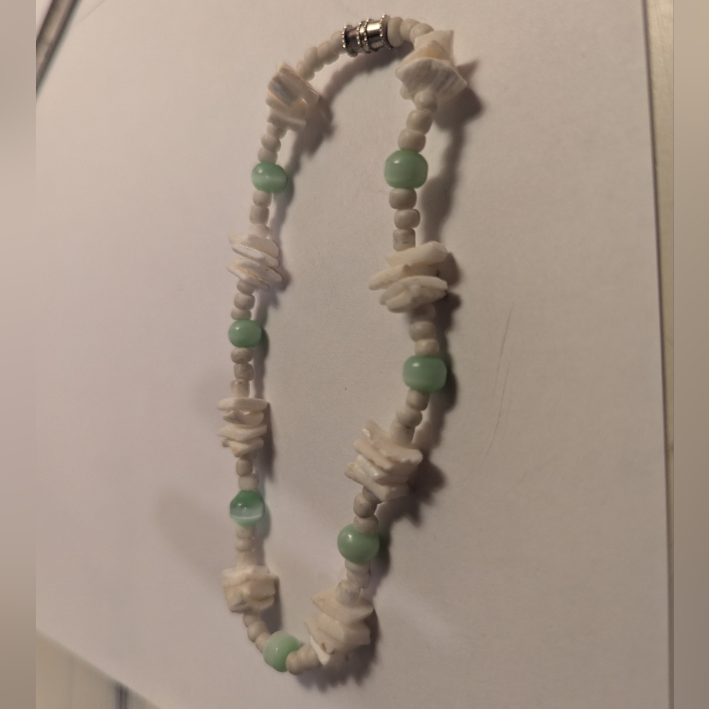 Classic Vtg 1970s Cream & Green Boho 10" Puka Shell Anklet Surfer Beach Summer - Picture 8 of 11